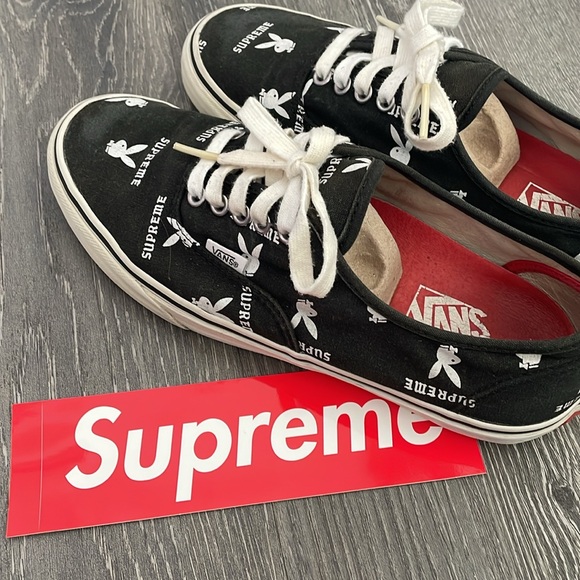 Supreme Playboy Bunny Vans - Picture 6 of 8